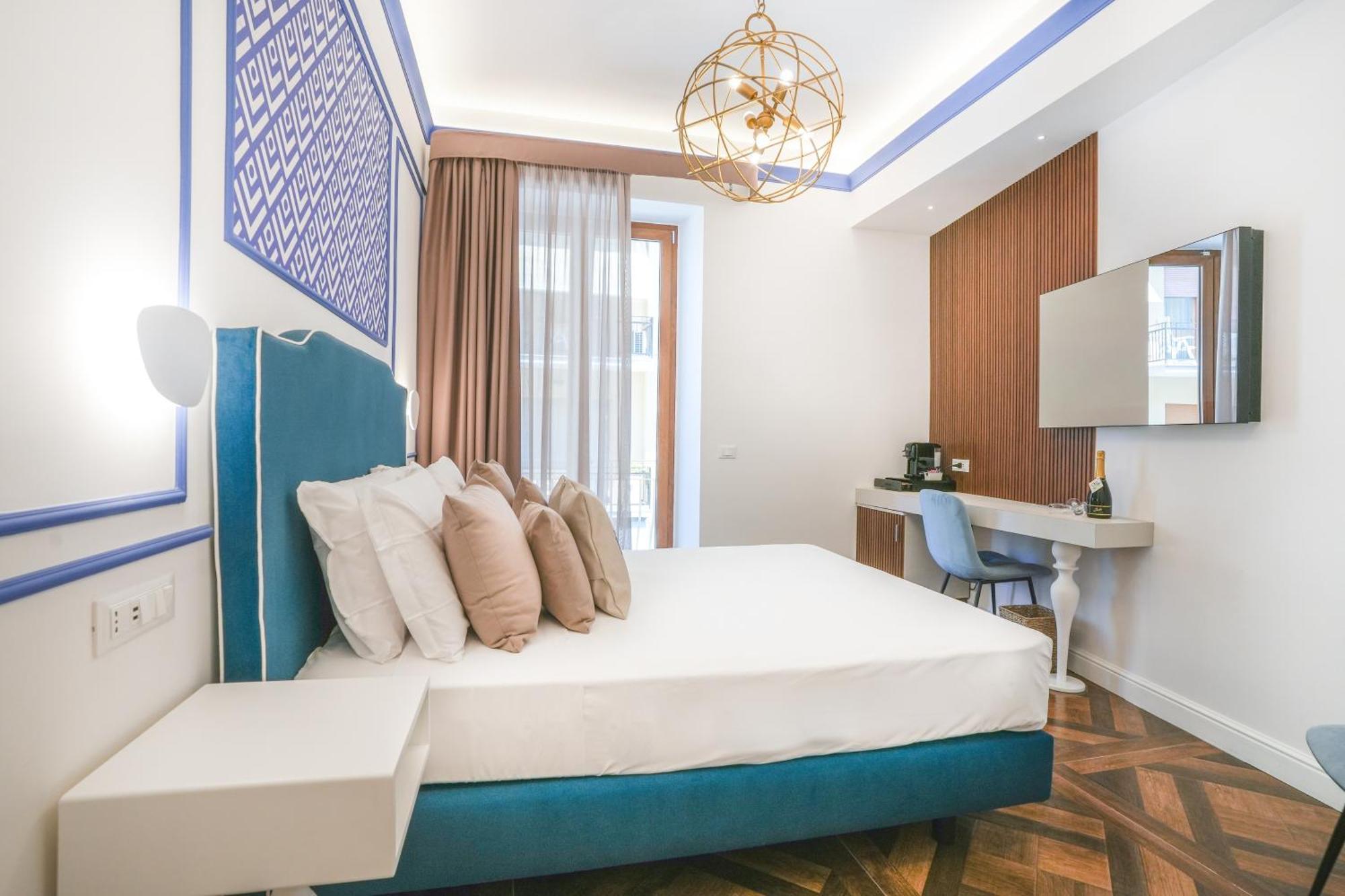 Cafe Latino Suites Sorrento Esterno foto